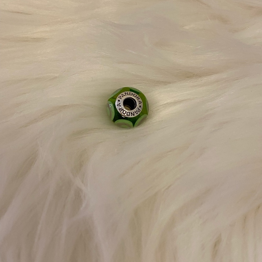 Authentic “RETIRED” Pandora Green Stepping Stones Charm Bead